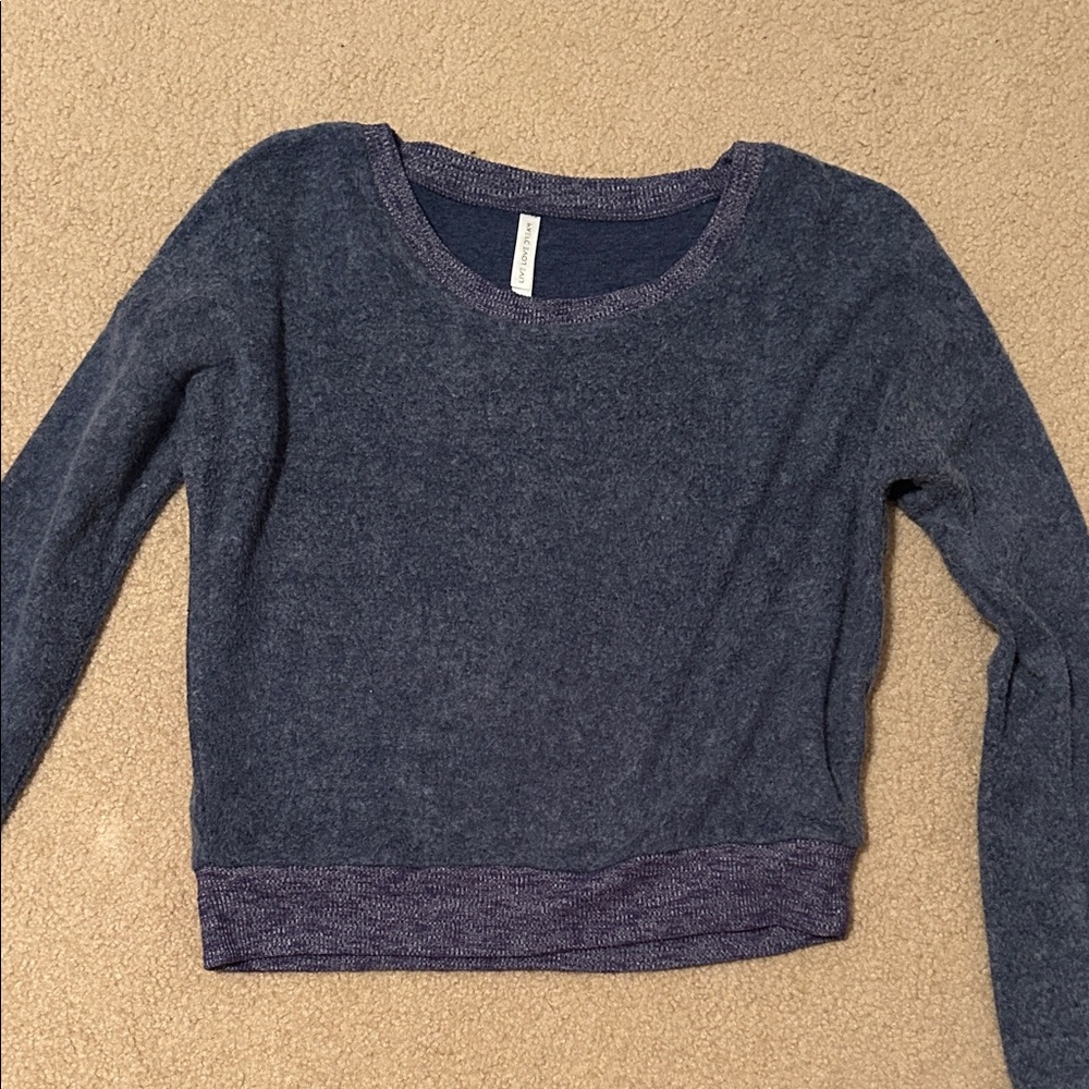 Aeropostale live love dream Blue Crew Neck Sweater